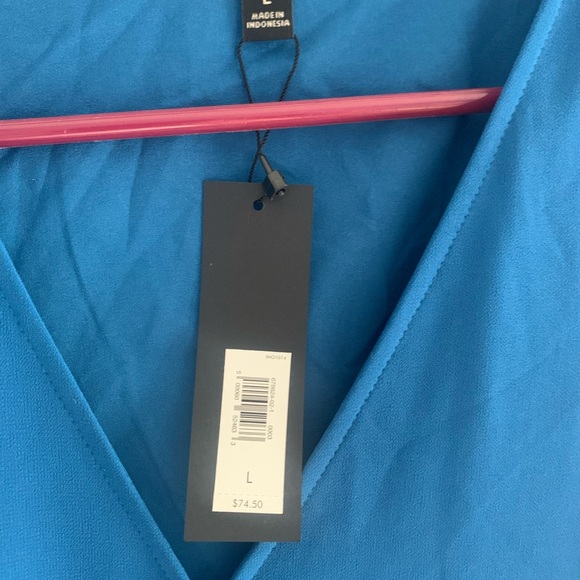 Large Banana Republic wrap blouse - Picture 10 of 11